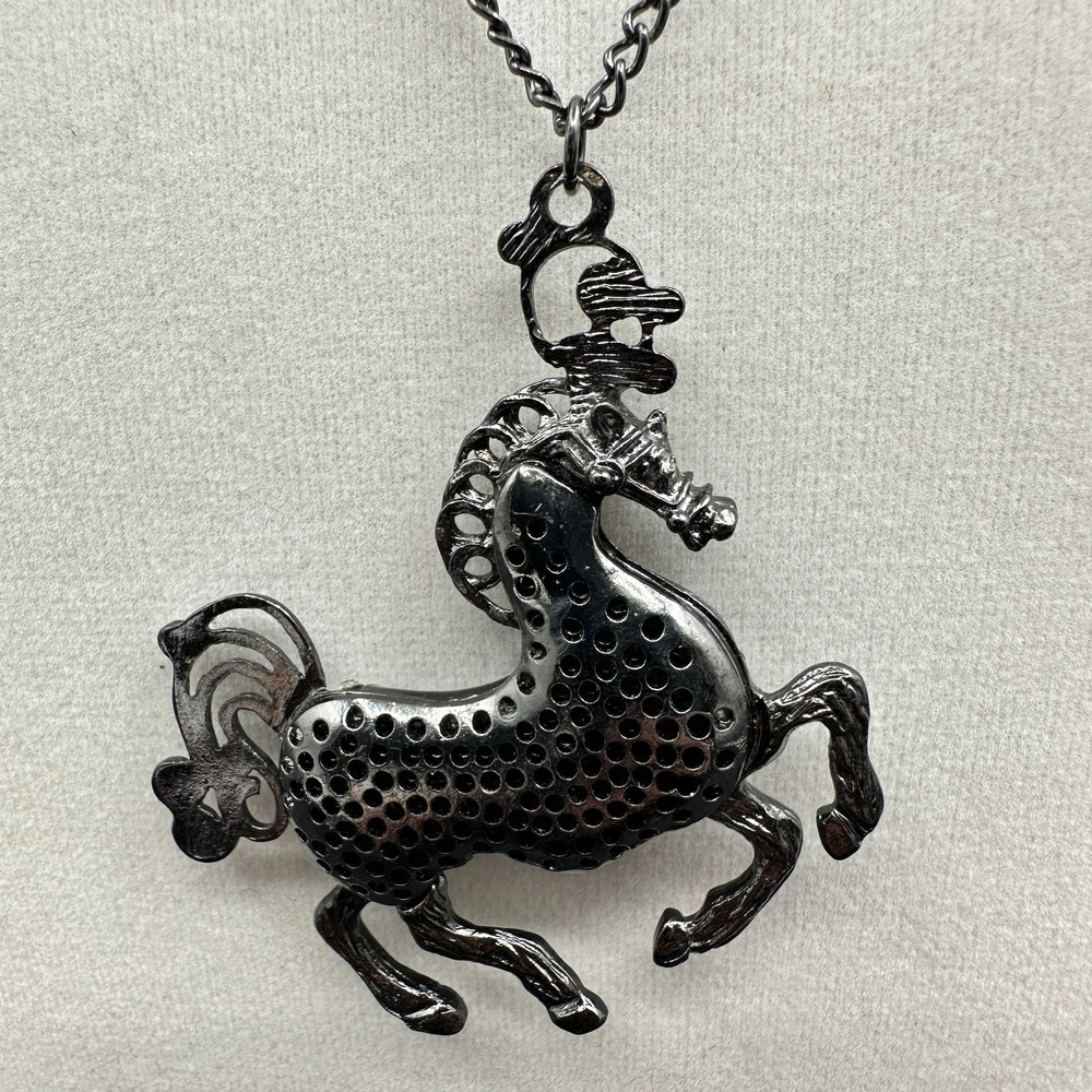 Vintage 90s Gunmetal Tone Black Horse Pendant Necklace‎ Women's Classic Jewelry - Picture 6 of 10